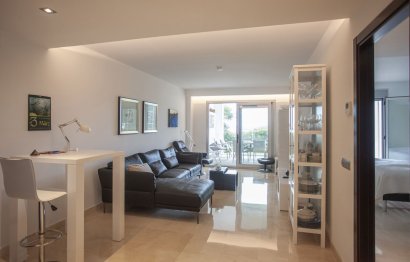 Resale - Ground floor apartment - Marbella - La Mairena