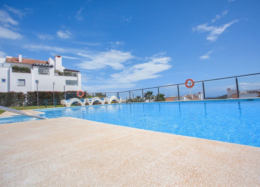 Resale - Ground floor apartment - Marbella - La Mairena