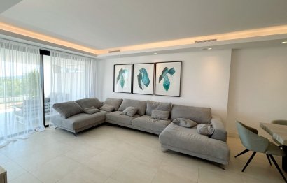 Resale - Ground floor apartment - Marbella - Nueva Andalucia