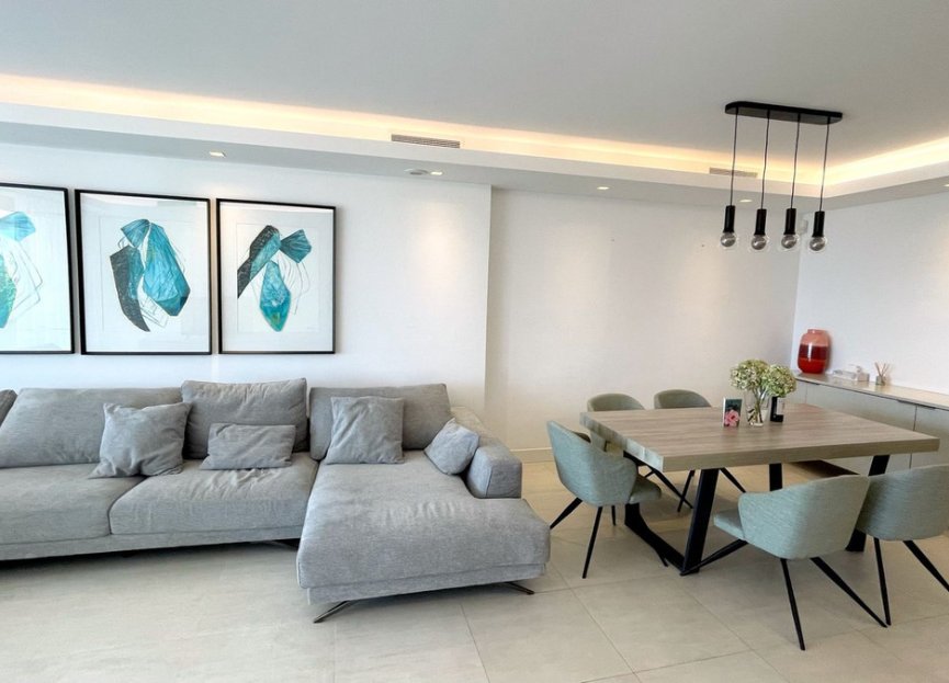 Resale - Ground floor apartment - Marbella - Nueva Andalucia