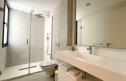 Resale - Ground floor apartment - Marbella - Nueva Andalucia