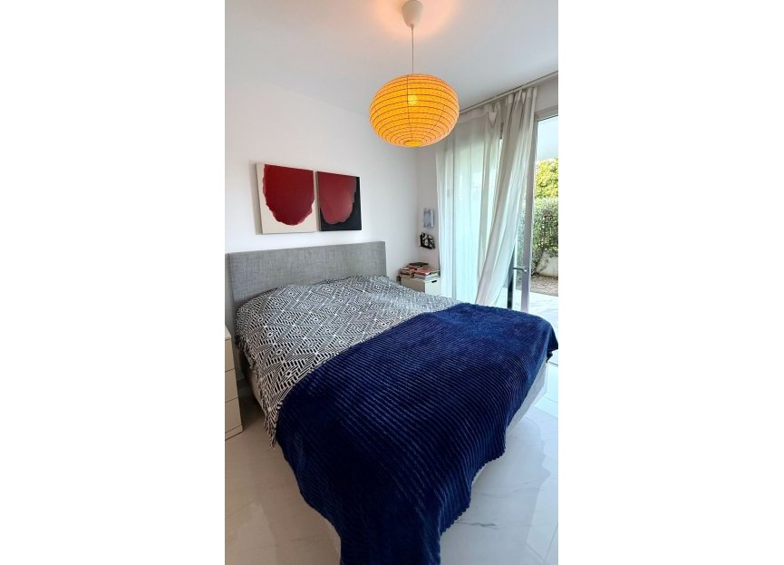 Resale - Ground floor apartment - Estepona - Bel Air