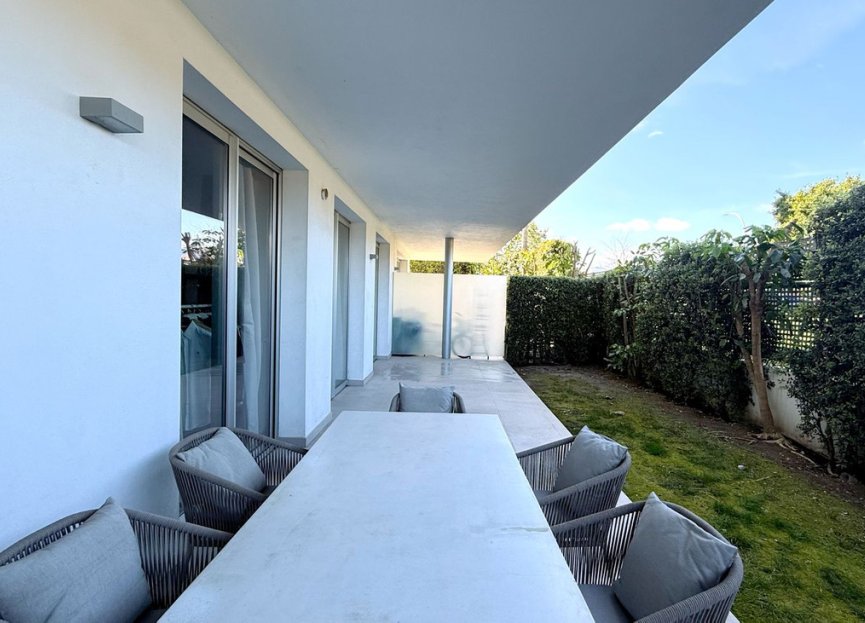 Resale - Ground floor apartment - Estepona - Bel Air