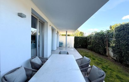 Resale - Ground floor apartment - Estepona - Bel Air