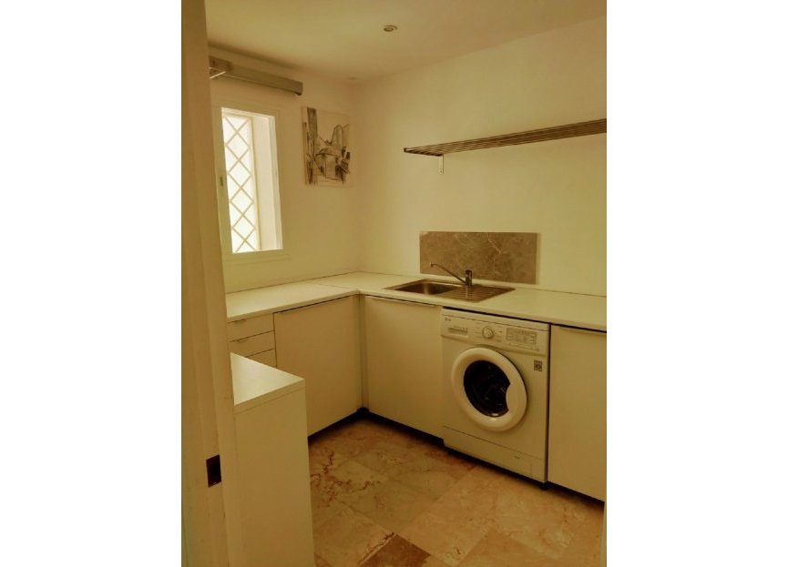 Resale - Ground floor apartment - Marbella - Guadalmina Alta