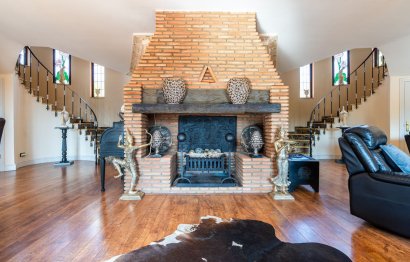 Resale - House - Detached Villa - Benalmádena - Benalmadena Costa