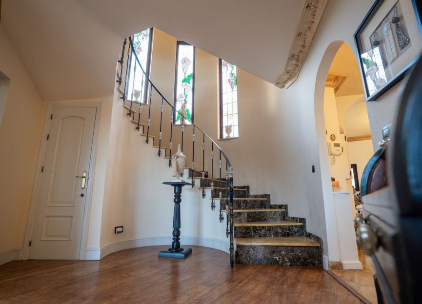 Resale - House - Detached Villa - Benalmádena - Benalmadena Costa