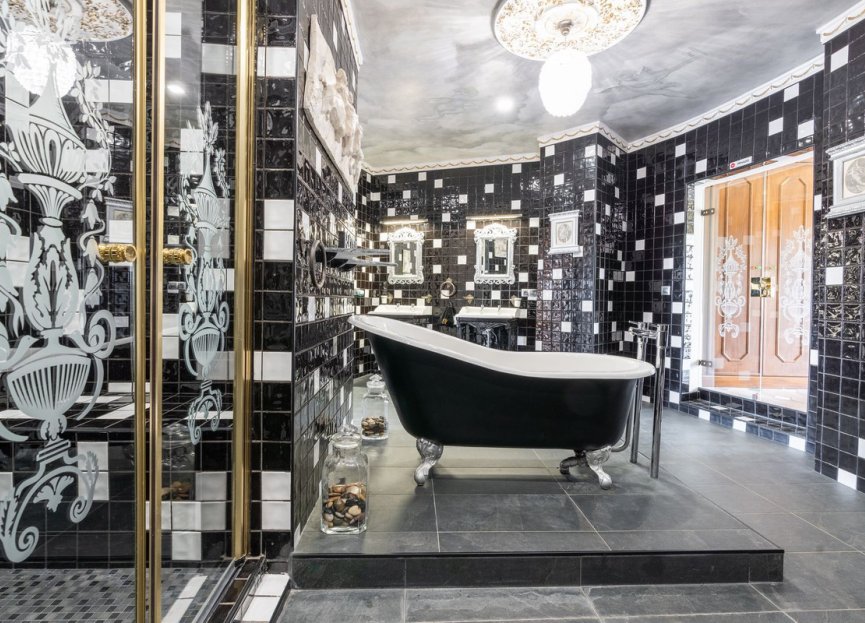 Resale - House - Detached Villa - Benalmádena - Benalmadena Costa