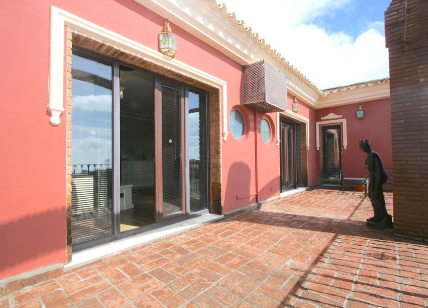 Resale - House - Detached Villa - Benalmádena - Benalmadena Costa
