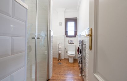 Resale - House - Detached Villa - Benalmádena - Benalmadena Costa