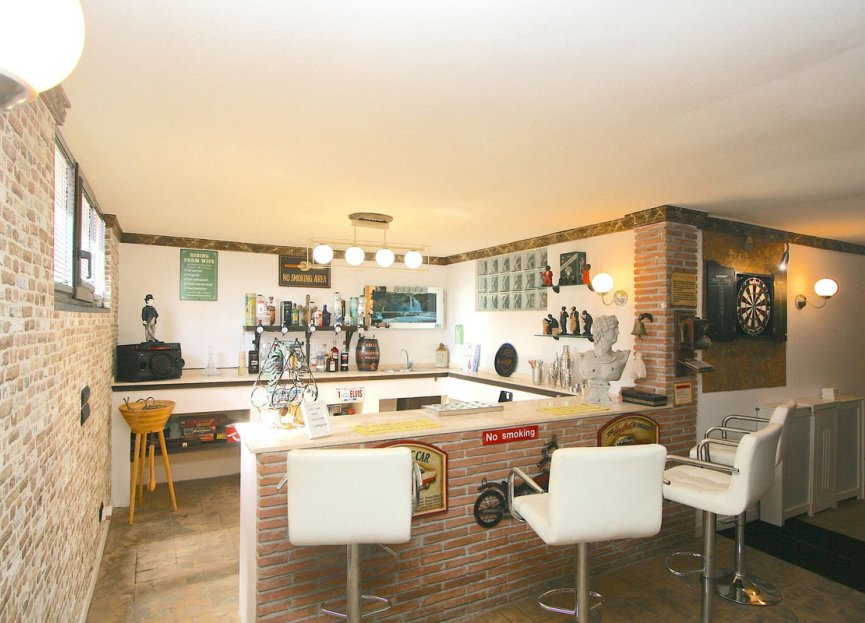 Resale - House - Detached Villa - Benalmádena - Benalmadena Costa