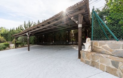 Resale - House - Detached Villa - Benalmádena - Benalmadena Costa