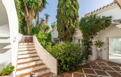 Reventa - House - Detached Villa - El Paraiso - El Paraíso