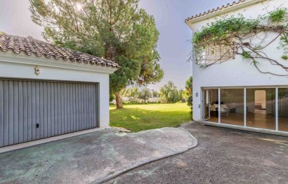 Reventa - House - Detached Villa - El Paraiso - El Paraíso
