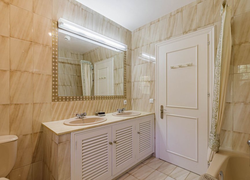 Reventa - House - Detached Villa - El Paraiso - El Paraíso