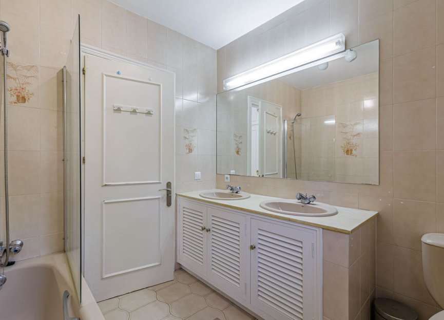 Reventa - House - Detached Villa - El Paraiso - El Paraíso