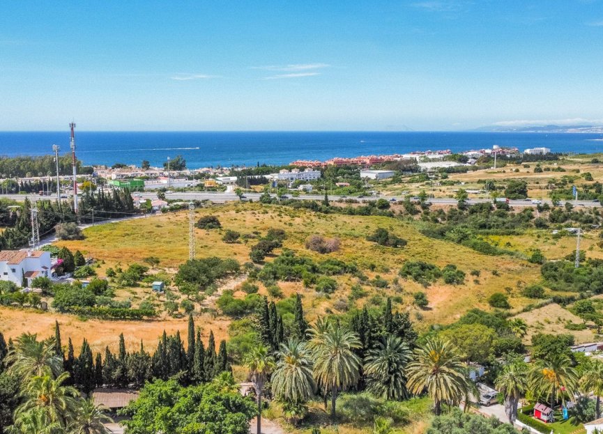Reventa - Plot - Land with Ruin - Estepona - Estepona Centro