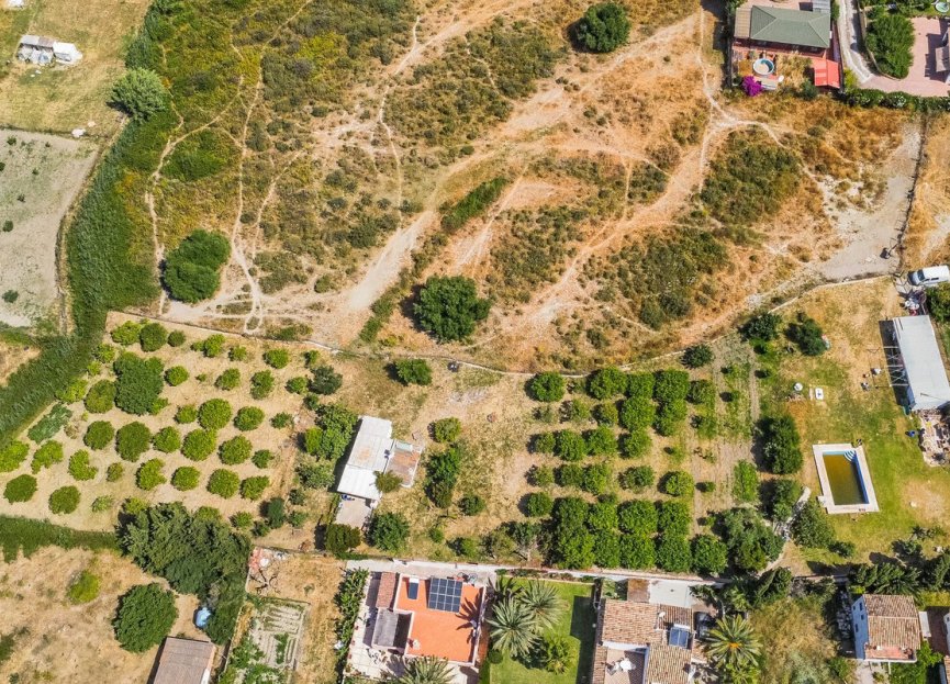 Reventa - Plot - Land with Ruin - Estepona - Estepona Centro