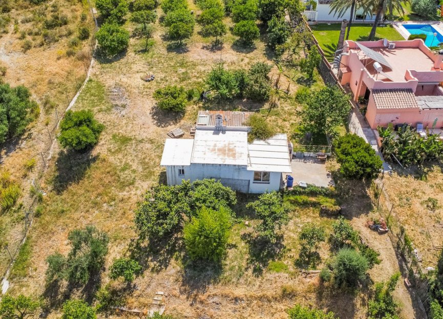 Reventa - Plot - Land with Ruin - Estepona - Estepona Centro