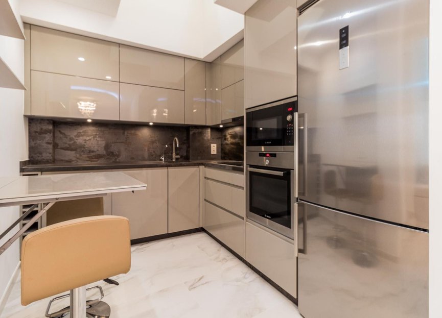 Resale - House - Townhouse - Estepona - Estepona Centro