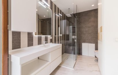 Resale - House - Townhouse - Estepona - Estepona Centro