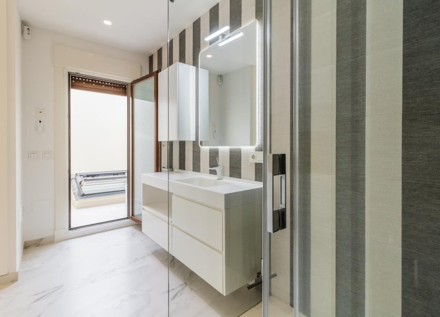 Resale - House - Townhouse - Estepona - Estepona Centro