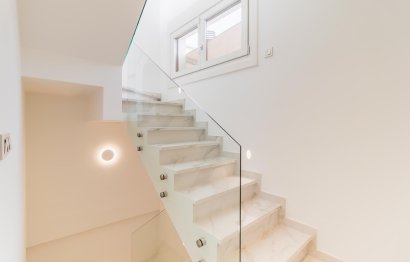 Resale - House - Townhouse - Estepona - Estepona Centro