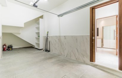 Resale - House - Townhouse - Estepona - Estepona Centro