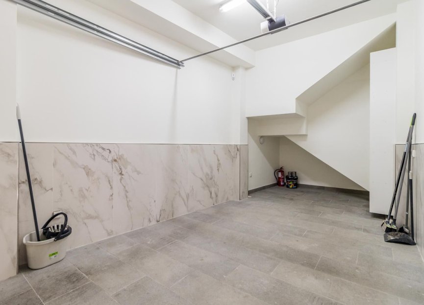 Resale - House - Townhouse - Estepona - Estepona Centro