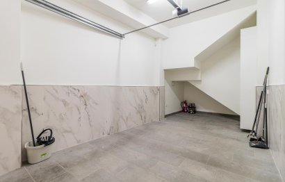 Resale - House - Townhouse - Estepona - Estepona Centro