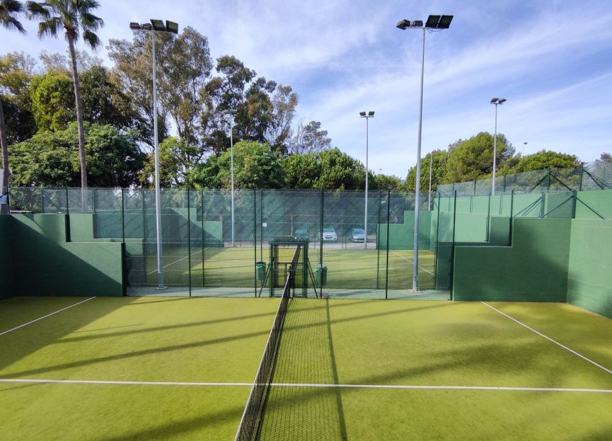 Reventa - Apartment - Middle Floor Apartment - Estepona - Estepona Centro