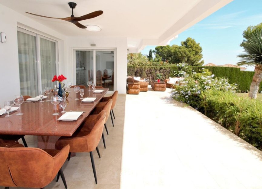 Reventa - House - Detached Villa - El Paraiso - El Paraíso