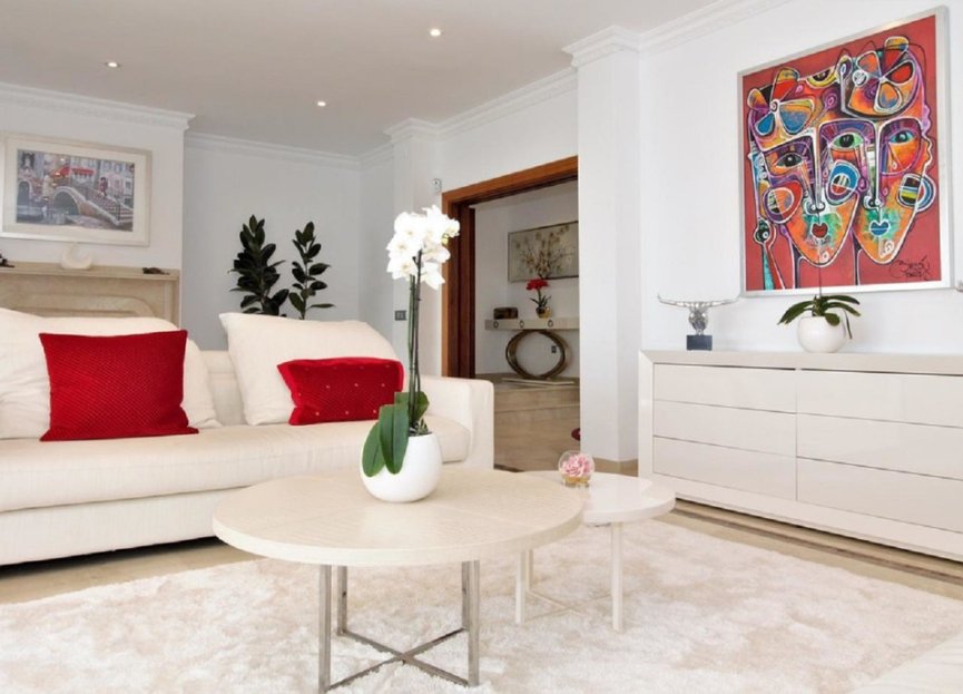 Reventa - House - Detached Villa - El Paraiso - El Paraíso