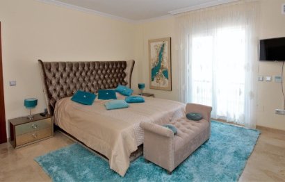 Reventa - House - Detached Villa - El Paraiso - El Paraíso