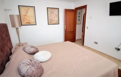 Reventa - House - Detached Villa - El Paraiso - El Paraíso