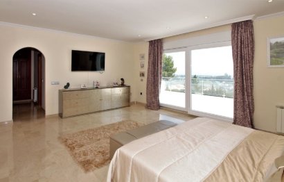 Reventa - House - Detached Villa - El Paraiso - El Paraíso