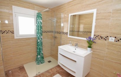 Reventa - House - Detached Villa - El Paraiso - El Paraíso