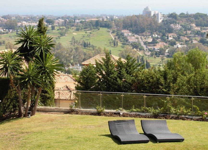 Reventa - House - Detached Villa - El Paraiso - El Paraíso