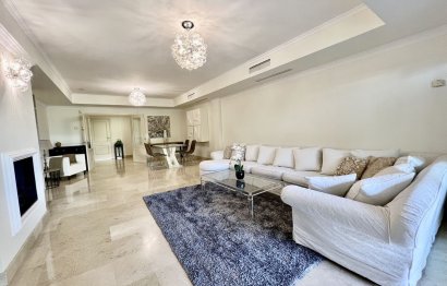 Resale - Ground floor apartment - Marbella - The Golden Mile