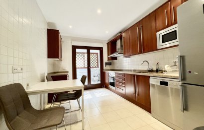 Resale - Ground floor apartment - Marbella - The Golden Mile