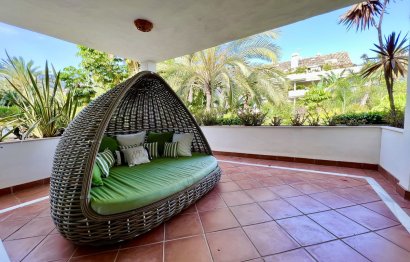 Resale - Ground floor apartment - Marbella - The Golden Mile