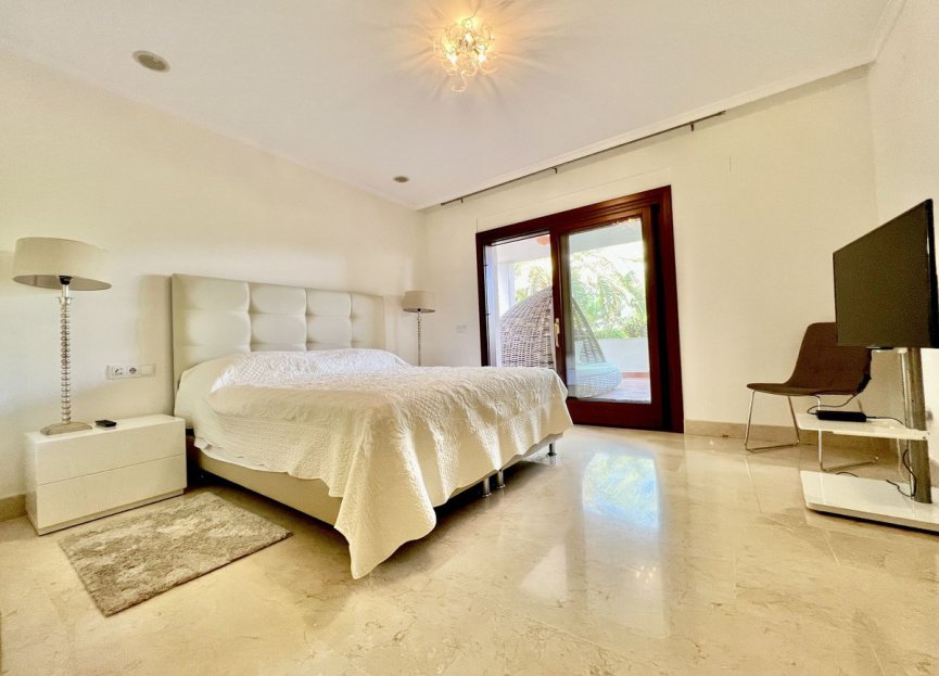 Resale - Ground floor apartment - Marbella - The Golden Mile