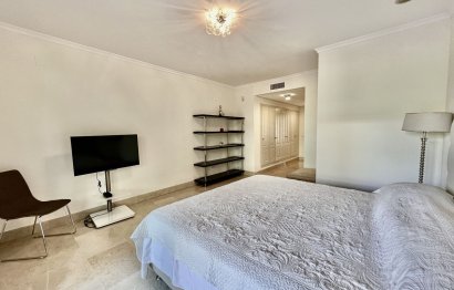 Resale - Ground floor apartment - Marbella - The Golden Mile