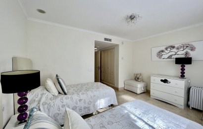 Resale - Ground floor apartment - Marbella - The Golden Mile