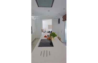 Reventa - House - Detached Villa - Marbella - Hacienda Las Chapas