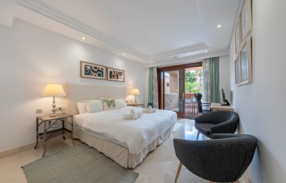 Resale - Apartment - Middle Floor Apartment - Estepona - Estepona Centro