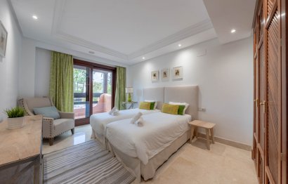 Resale - Apartment - Middle Floor Apartment - Estepona - Estepona Centro