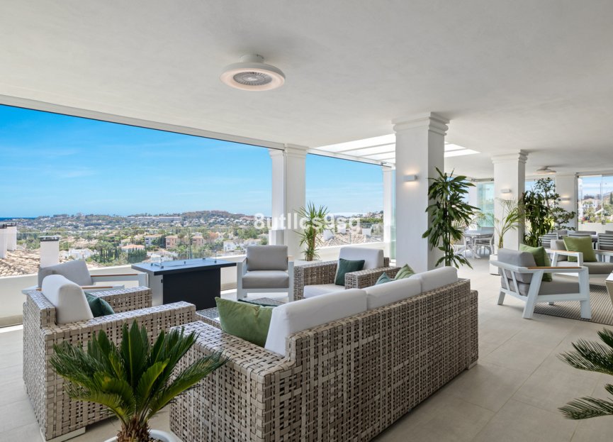 Resale - Ground floor apartment - Marbella - Nueva Andalucia