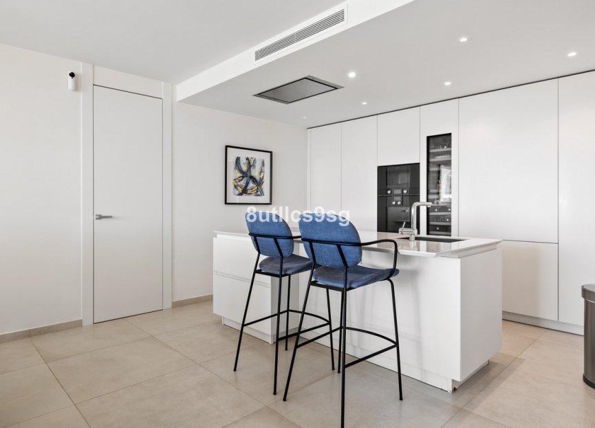 Resale - Ground floor apartment - Marbella - Nueva Andalucia