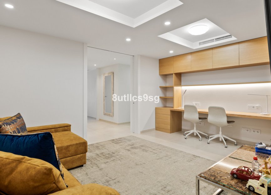 Resale - Ground floor apartment - Marbella - Nueva Andalucia